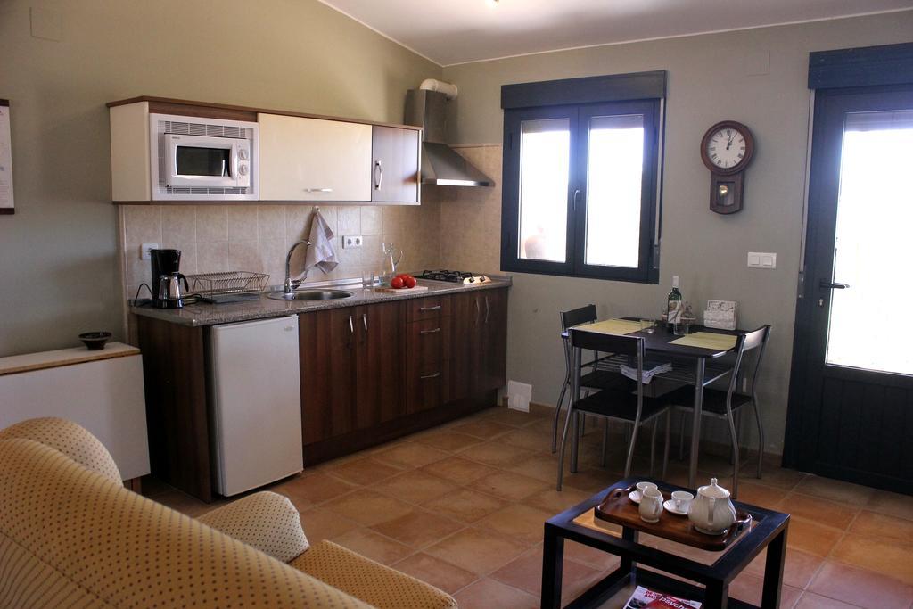 Cielo Abierto Apartment Berzocana Exterior photo